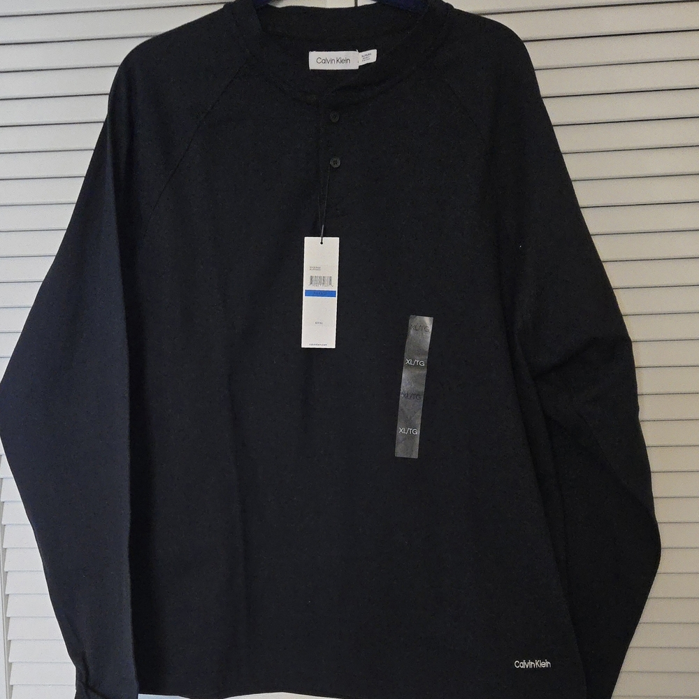 Calvin Klein Contractor Men's Deep Midnight Blue or Black Pullover Shirt XL NWT